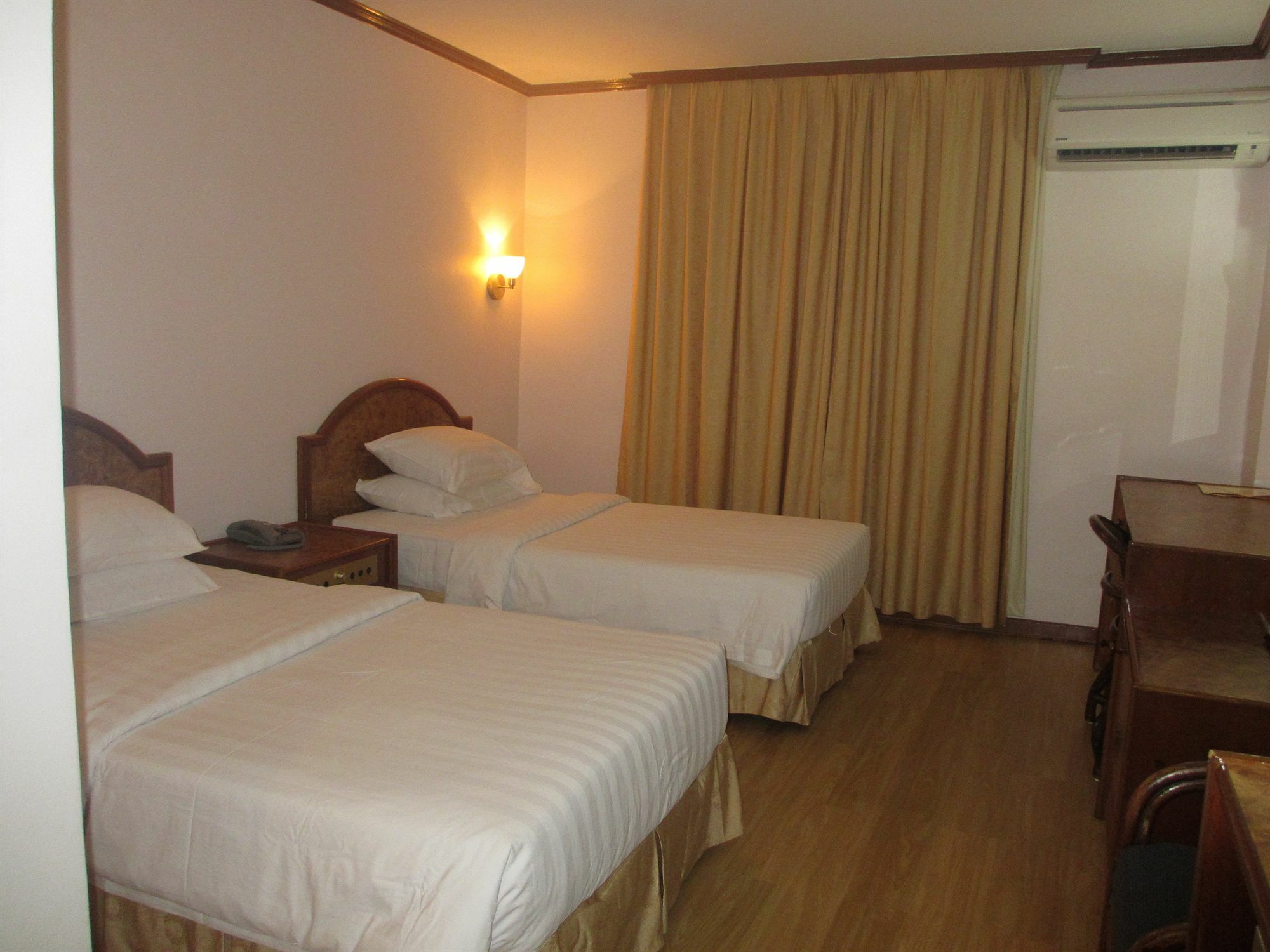 Sanbay Hotel SDK Esterno foto