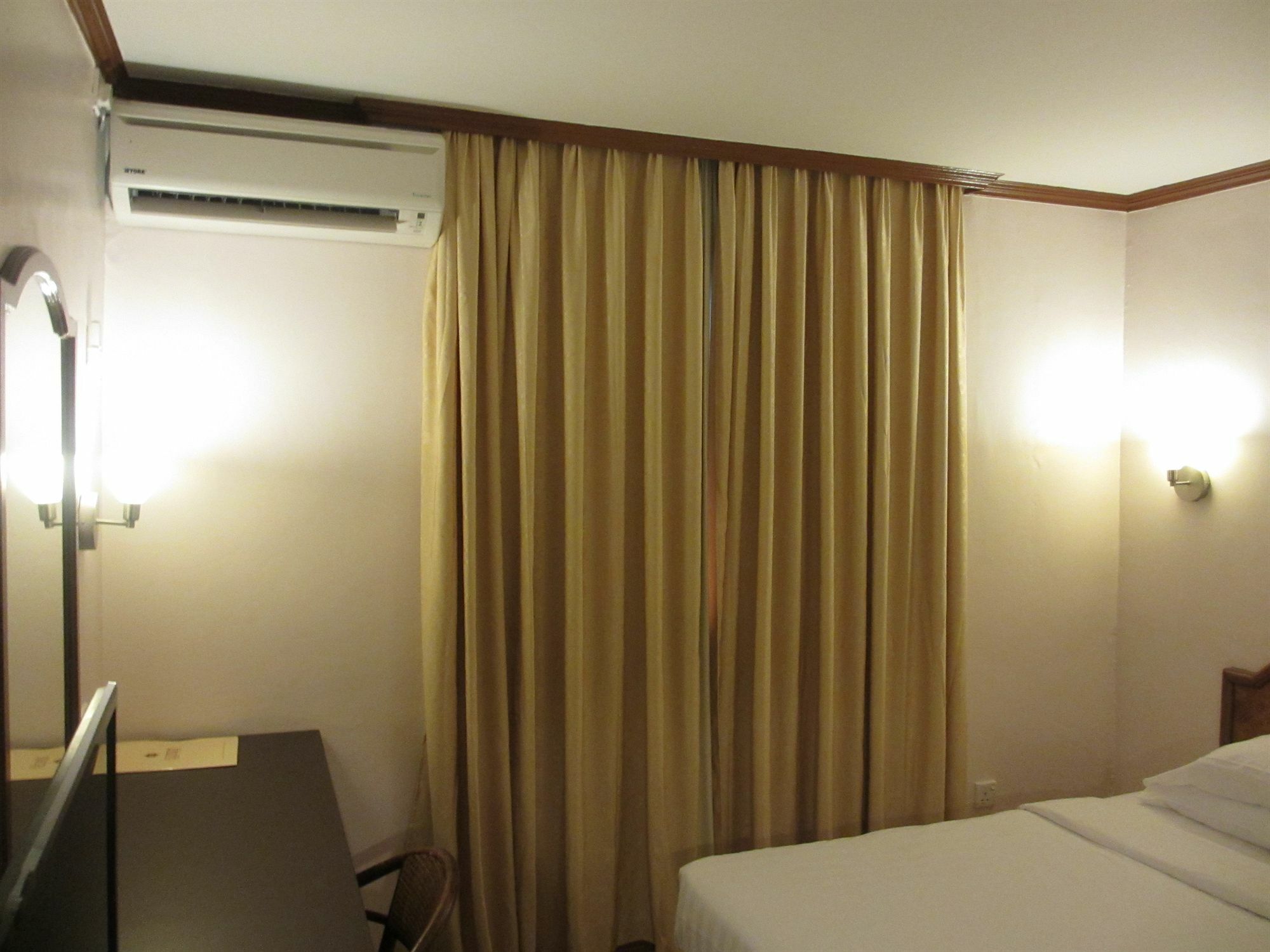 Sanbay Hotel SDK Esterno foto