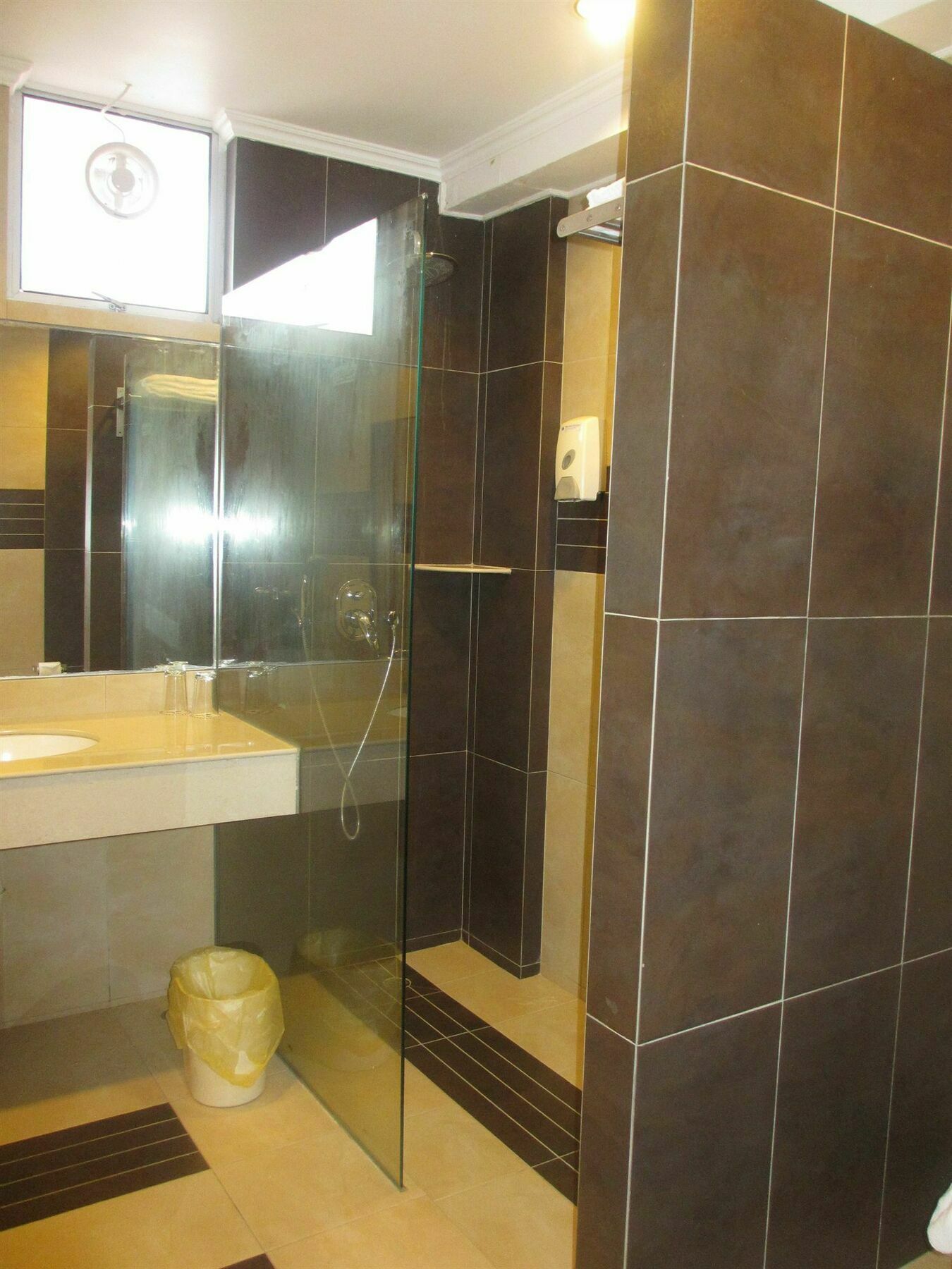 Sanbay Hotel SDK Esterno foto